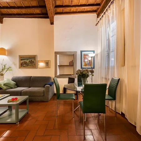 Apartment Pitti By Mmega