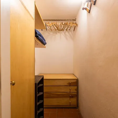 Pitti By Mmega Apartman *