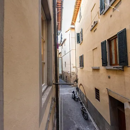 Pitti By Mmega Florence